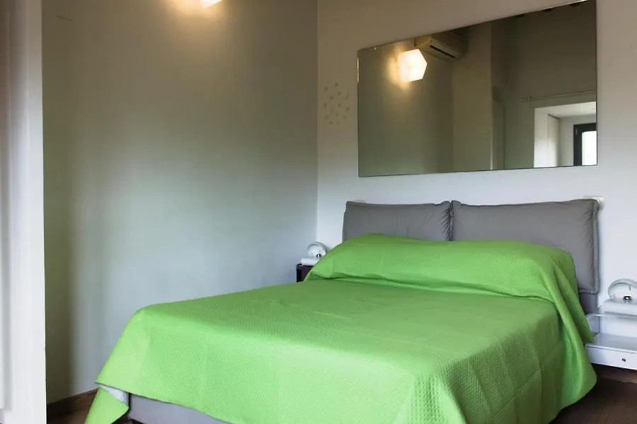 Stylish Penthouse With Terrace In Trastevere Řím