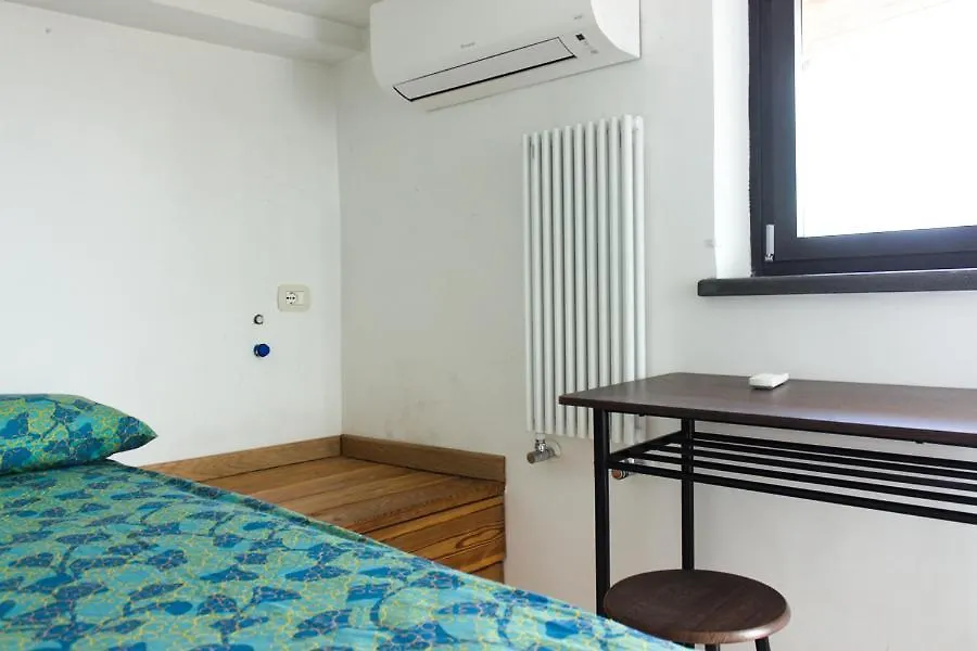 Stylish Penthouse With Terrace In Trastevere Rome Apartment