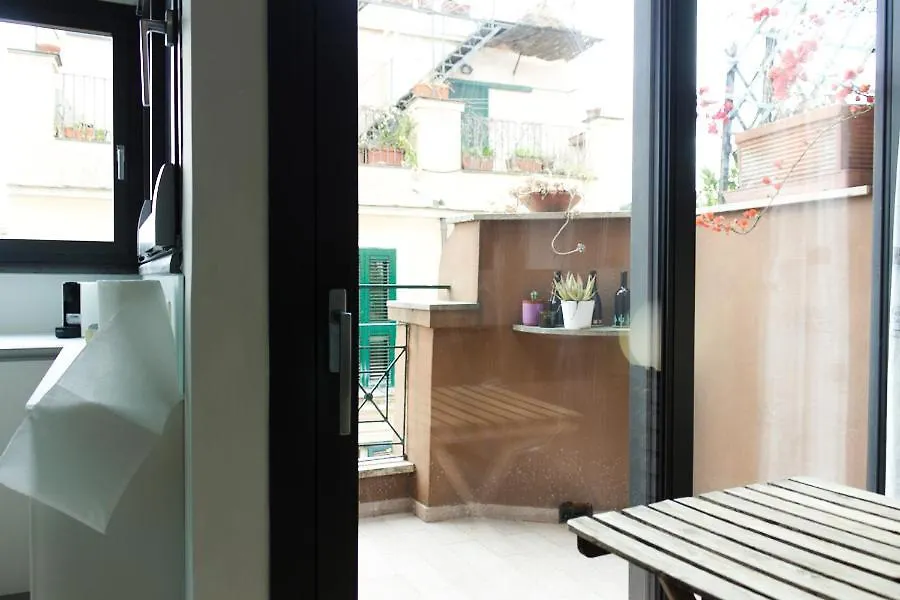 Stylish Penthouse With Terrace In Trastevere Rome Italy