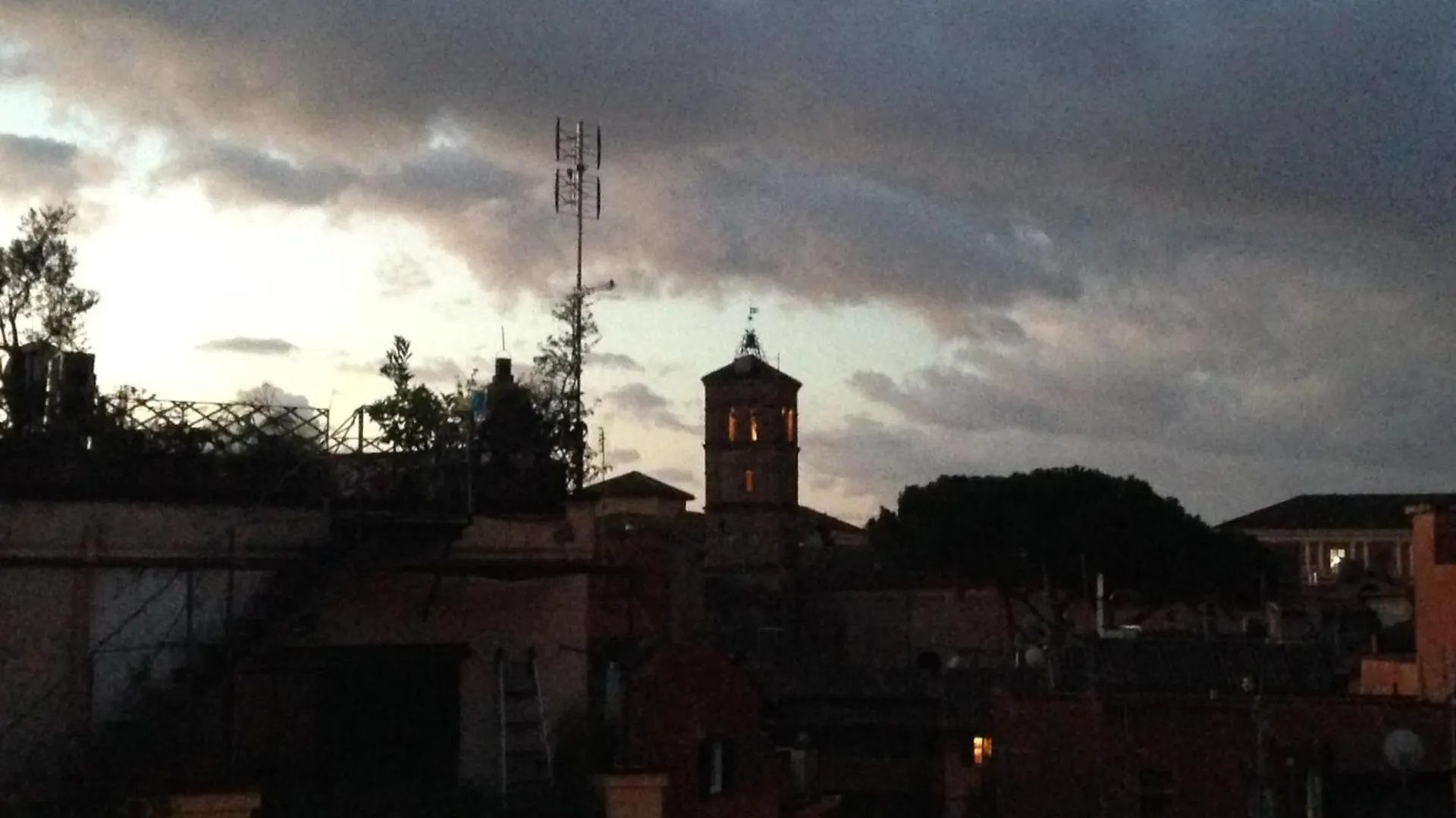 Apartment Stylish Penthouse With Terrace In Trastevere Rome
